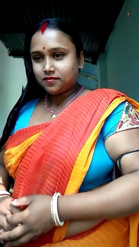 Mulai paal varum hot Tamil Aunty hand job sex videos store